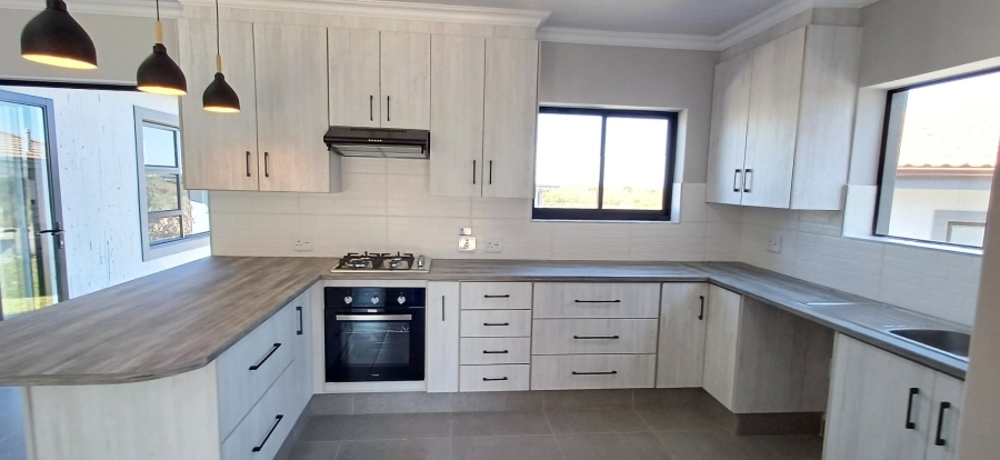 3 Bedroom Property for Sale in Dana Bay Western Cape